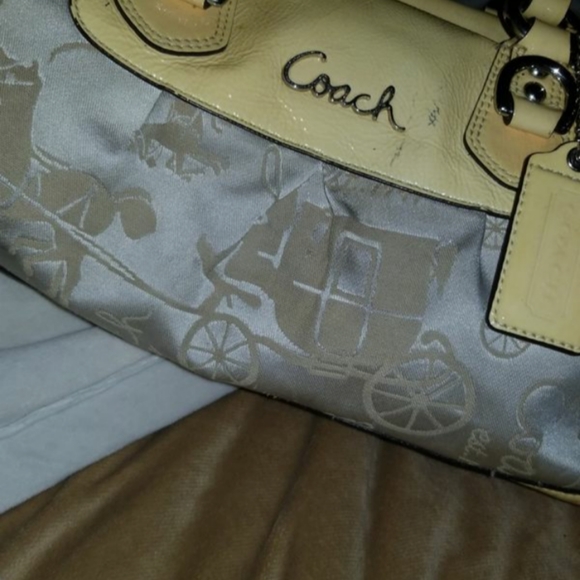 Coach authentic small tan purse - Picture 1 of 2